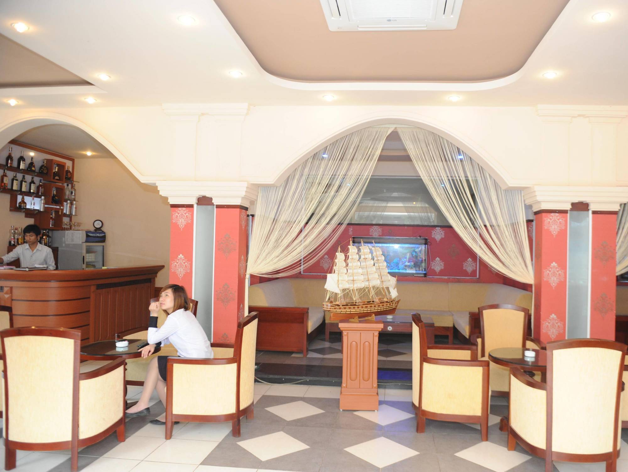 Hoa Phuong Hotel ไฮฟอง ภายนอก รูปภาพ